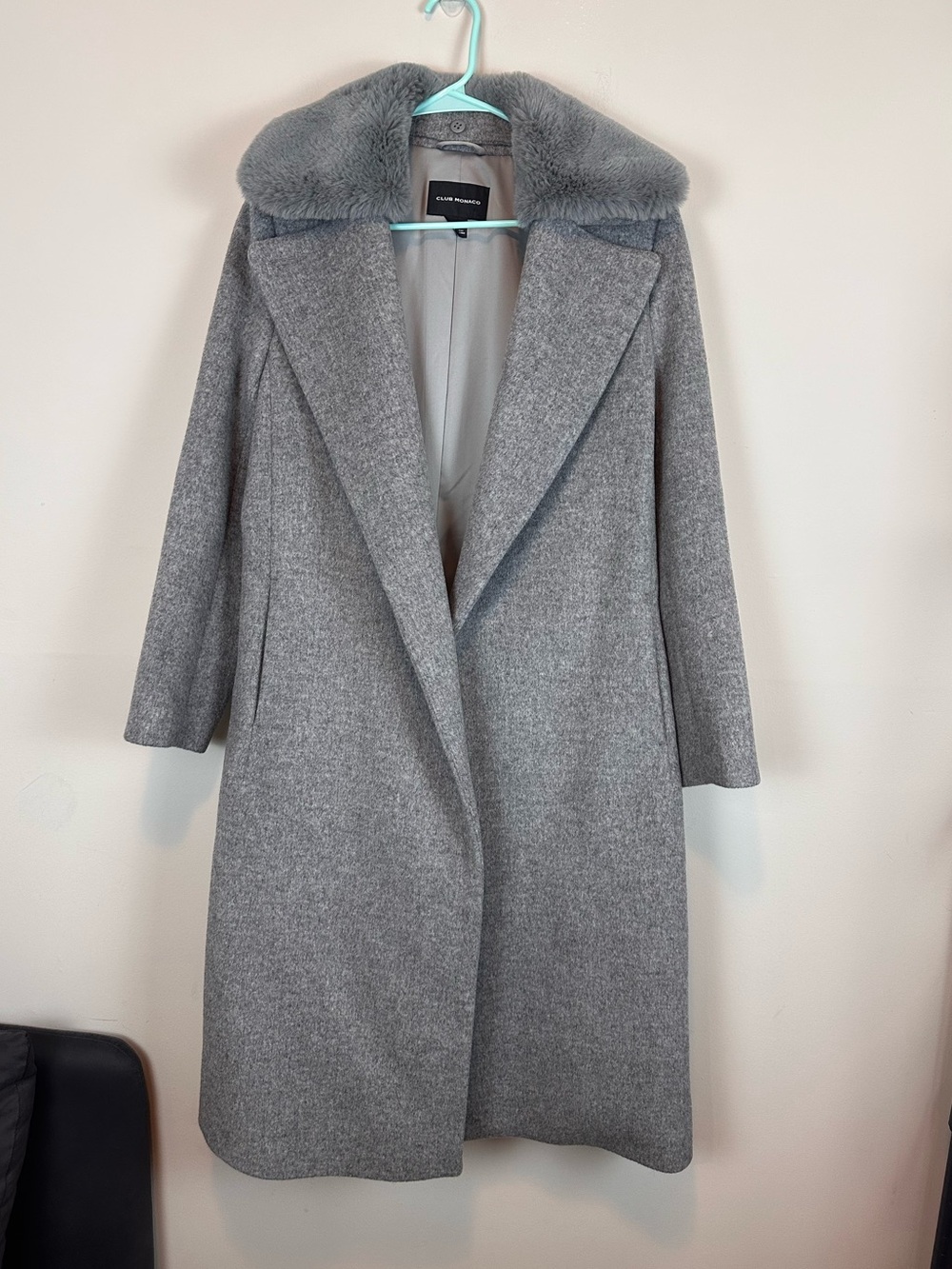 Club Monaco Baylee Gray Wool Blend Faux Fur Collar Belted Coat M
